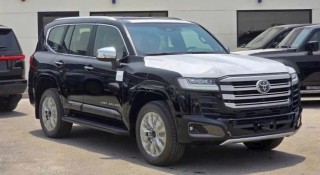 Toyota Land Cruiser LC300 HEV sắp bán tại Việt Nam lộ mức tiêu thụ nhiên liệu